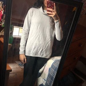 vineyard vines gray turtleneck sweater